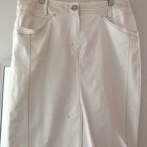 Women’sSkirt APANAGE Collection Size M